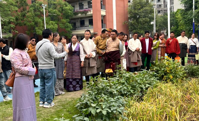 “国培计划（2021）”——西藏自治区小学思政名教师培养工程两江童心小学考察照片(1).jpg